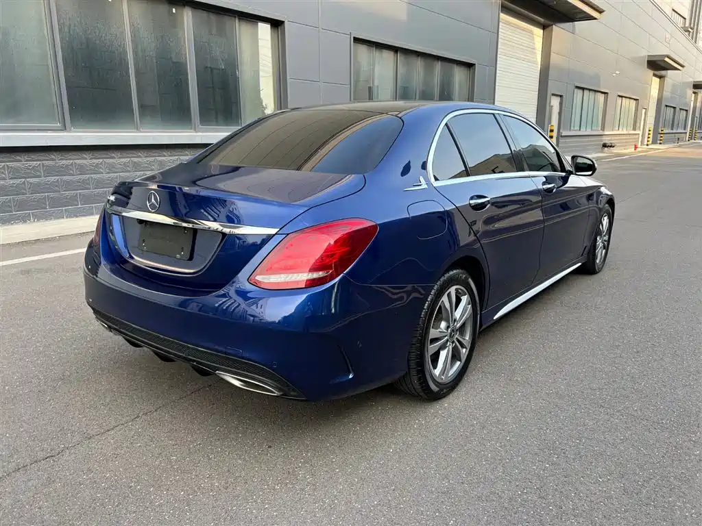 Mercedes-Benz C-Class 2018