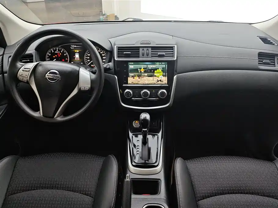 Nissan Tiida 2019 — фото 12
