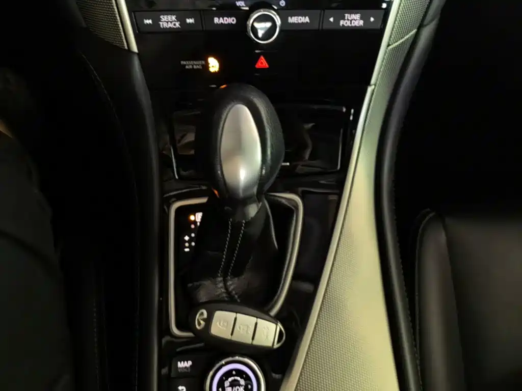 Infiniti Q50L 2018 — фото 14