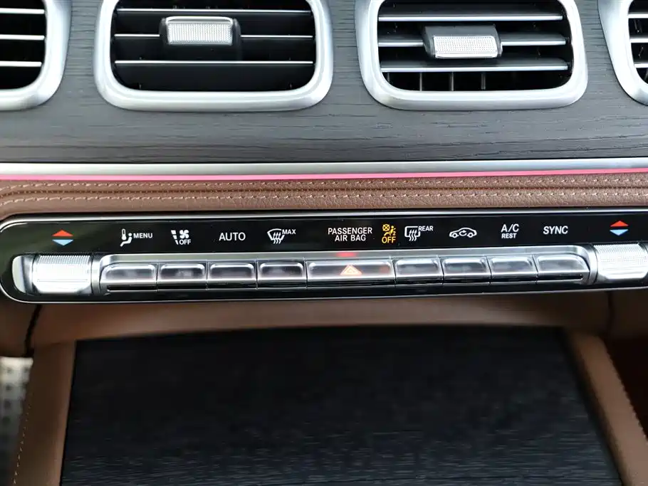 Mercedes-Benz GLS 2024 — фото 14