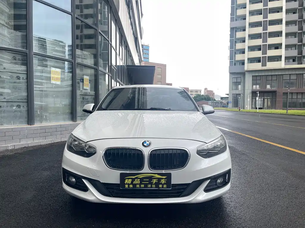 BMW 1 Series 2019