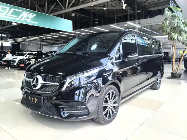 Mercedes-Benz V-Class 2024