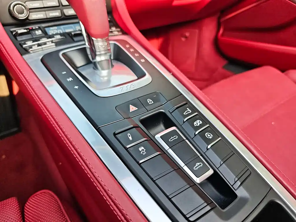 Porsche 718 2022 — фото 13