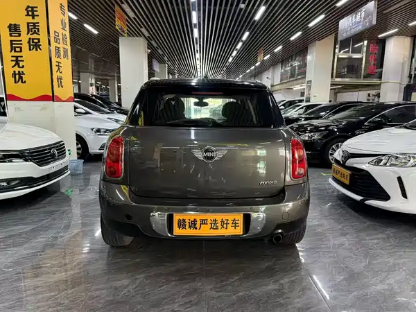 MINI Countryman 2012