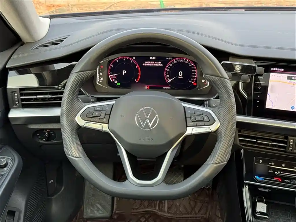 Volkswagen Passat 2025 — фото 14