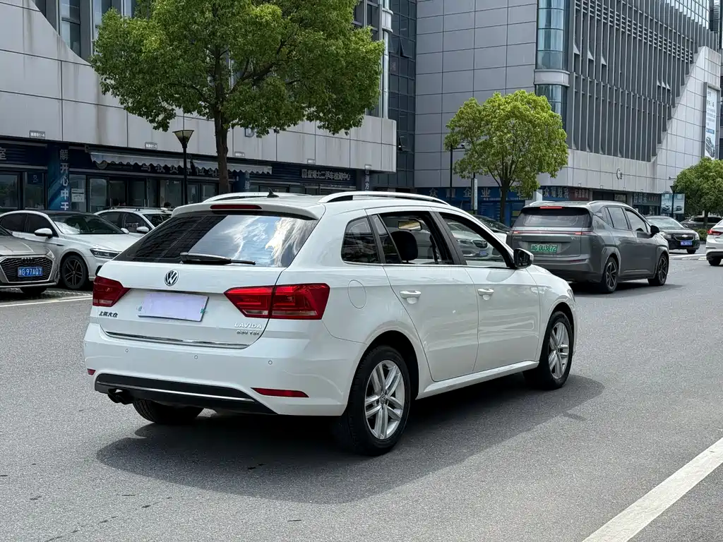 Volkswagen Gran Lavida 2016 — фото 7