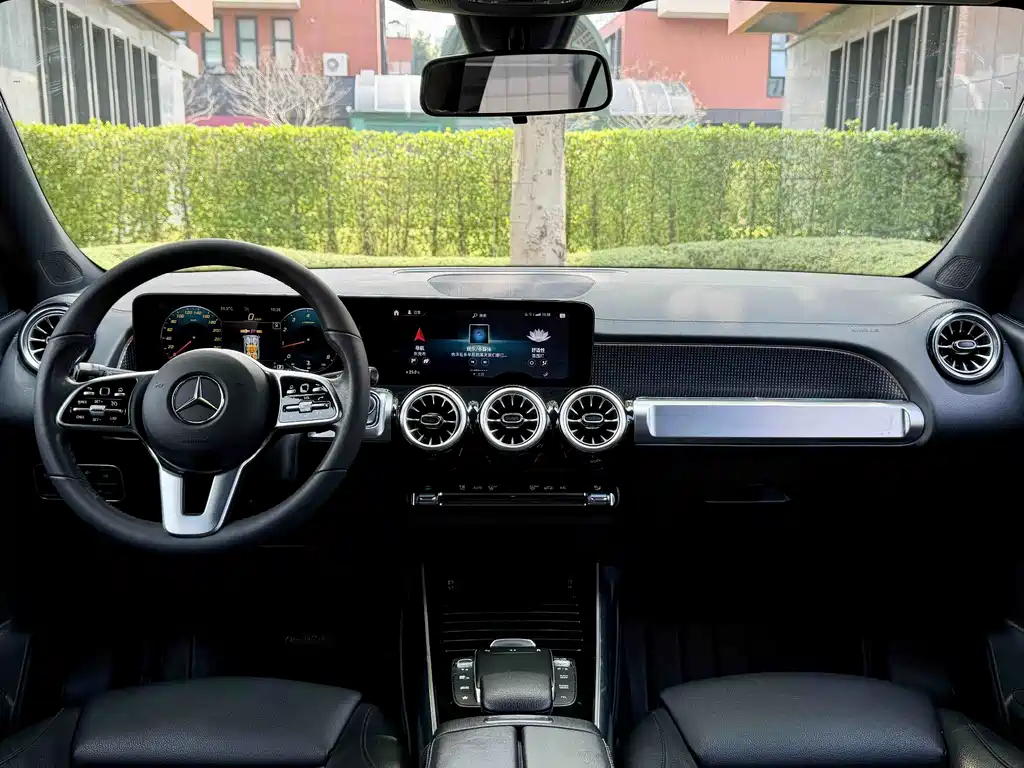 Mercedes-Benz GLB 2021 — фото 19