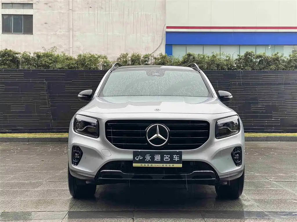 Mercedes-Benz GLB 2023 — фото 2