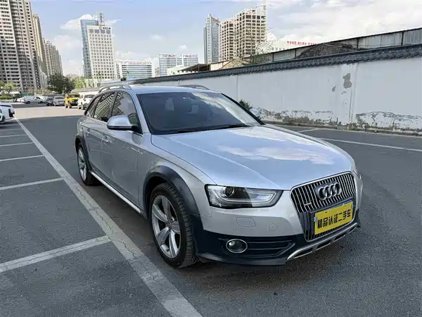 Audi A4 2014