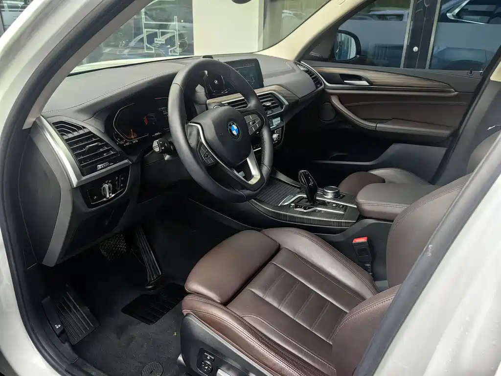 BMW X3 2021 — фото 4