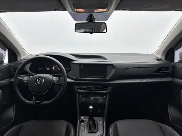 Volkswagen Tharu 2022