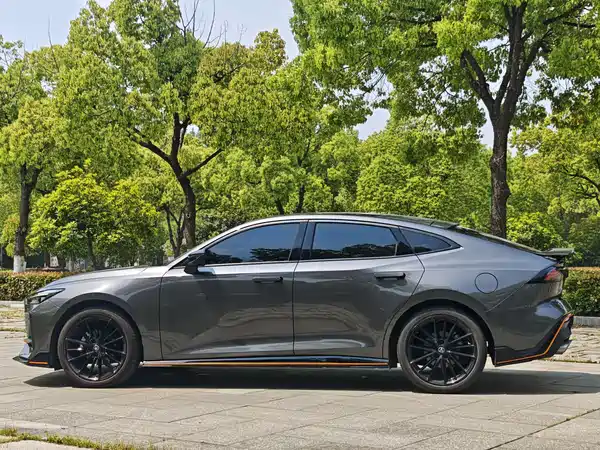 Changan UNI-V 2023