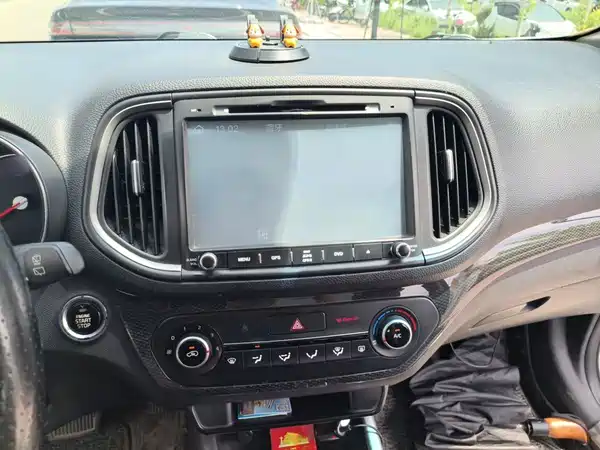 Kia KX3 2016