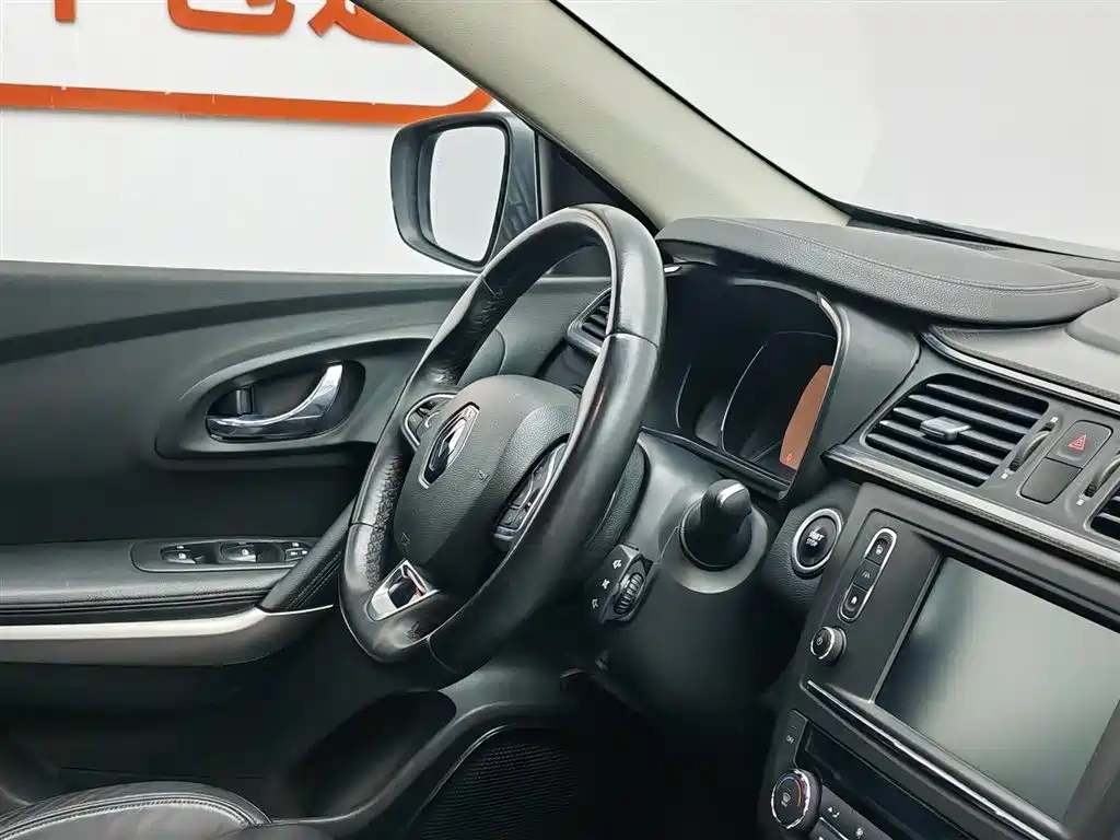 Renault Kadjar 2016 — фото 22