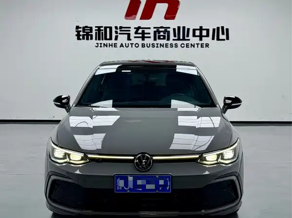 Volkswagen Golf 2023