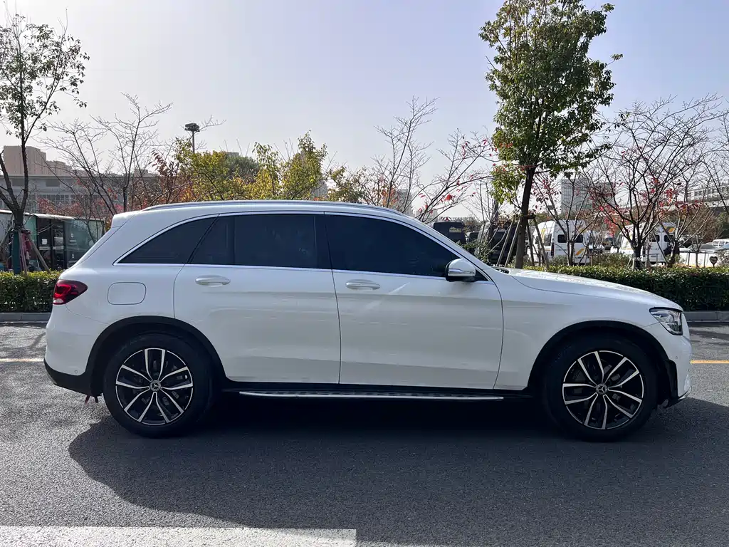 Mercedes-Benz GLC 2019 — фото 14