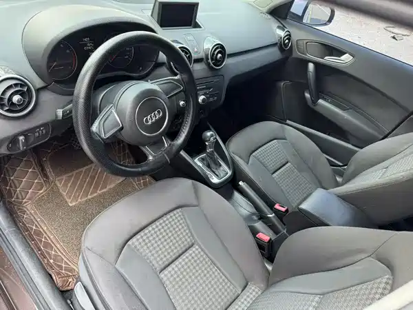 Audi A1 2014