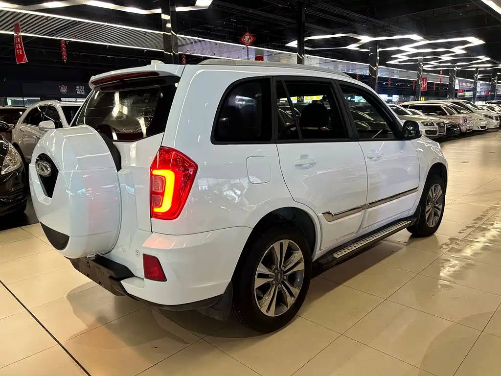 Chery Tiggo 3 2015 — фото 13