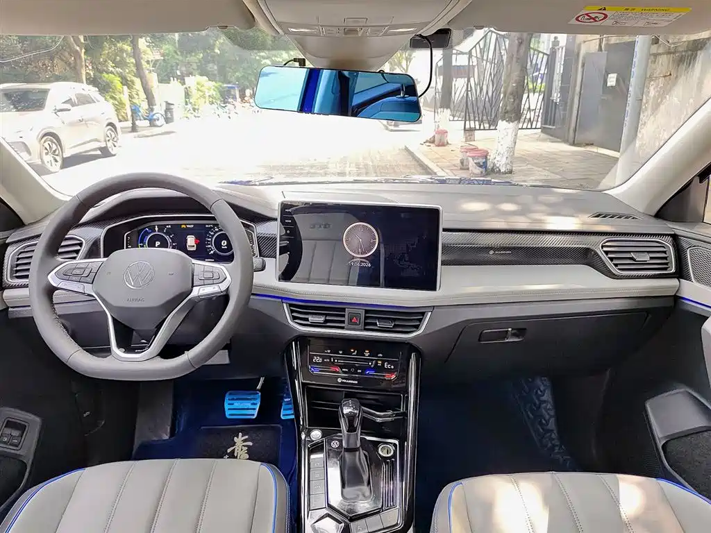 Volkswagen Tanyue GTE 2023 — фото 10
