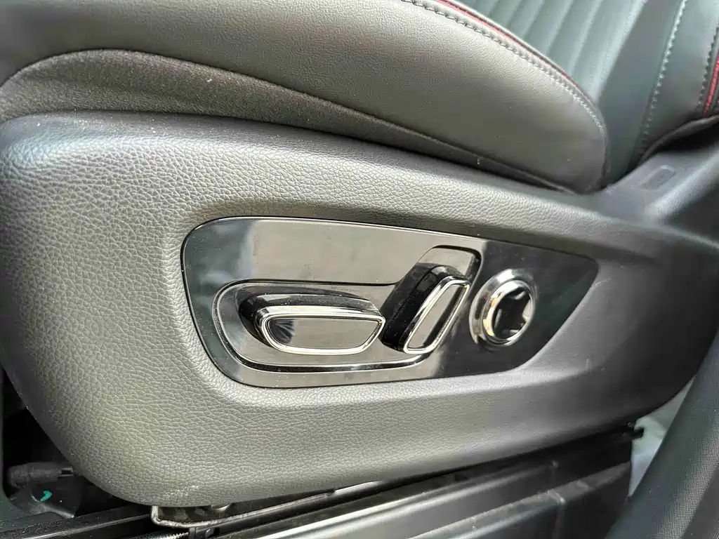 GAC Motor Trumpchi M8 2025 — фото 12