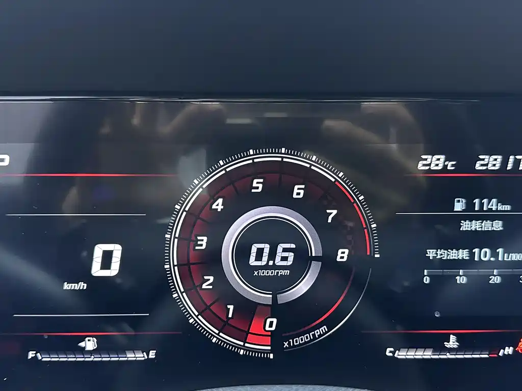 Hyundai Elantra 2023 — фото 13