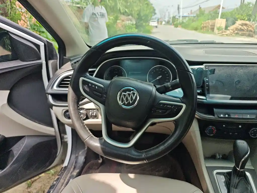 Buick Excelle 2018