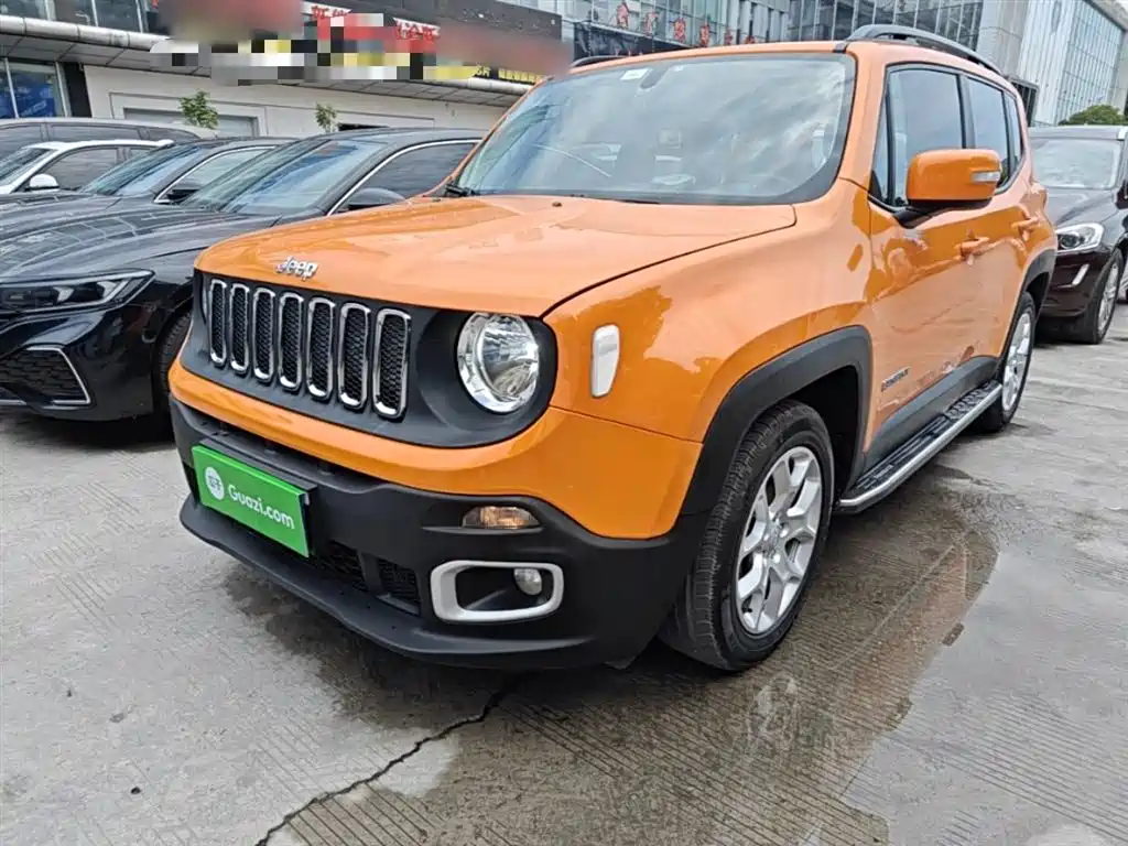 Jeep Renegade 2018 — фото 2