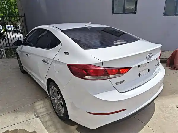 Hyundai Celesta 2016