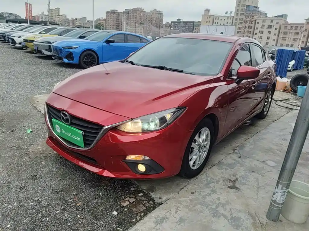 Mazda 3 Axela 2016