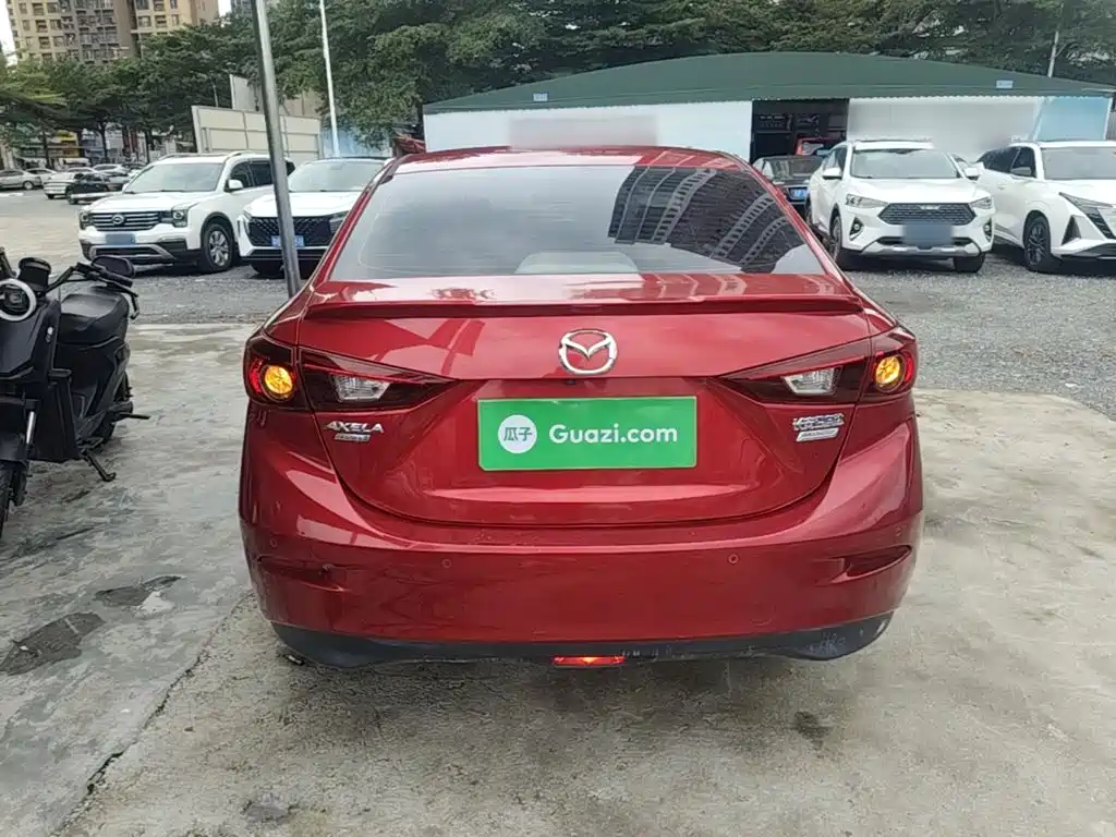Mazda 3 Axela 2016