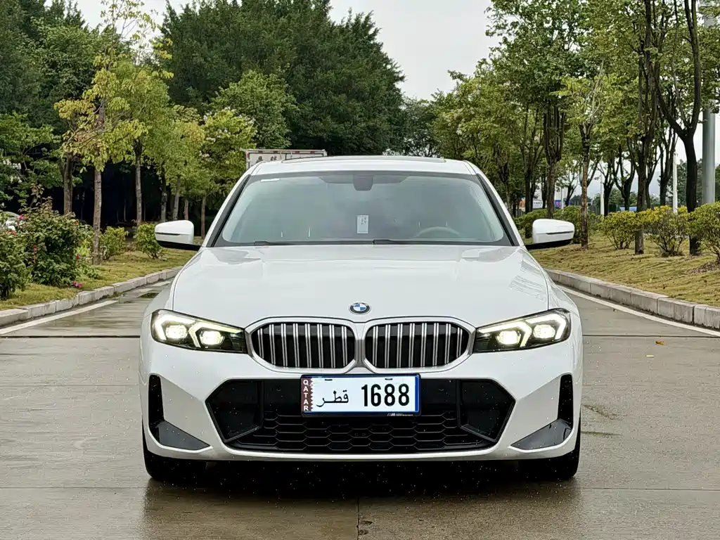 BMW 3 Series 2023