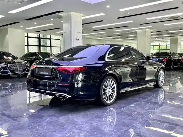 Mercedes-Benz S-Class 2022