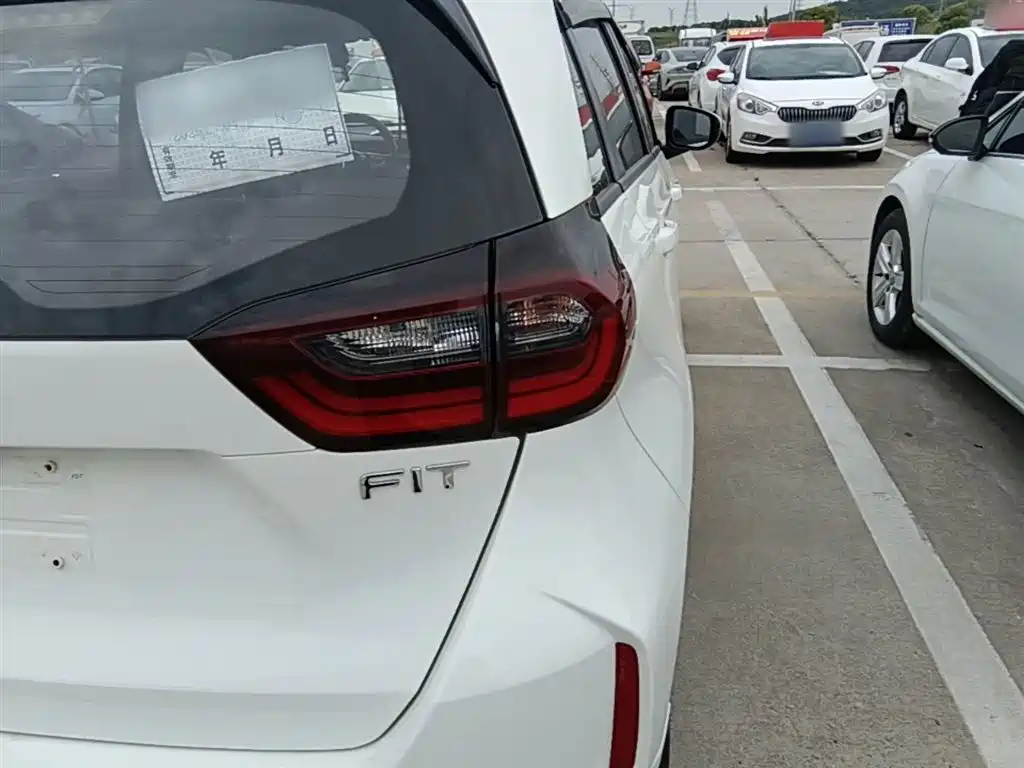Honda Fit 2021 — фото 8
