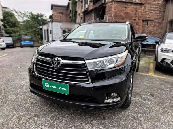 Toyota Highlander 2015