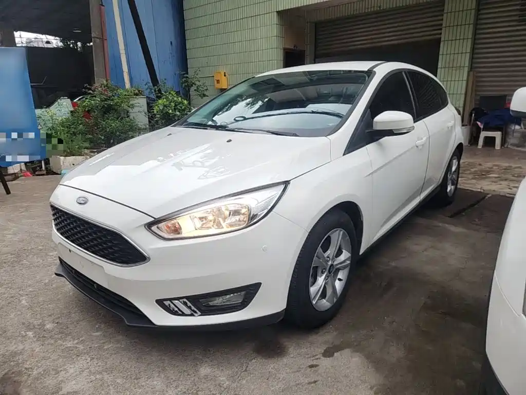 Ford Focus 2016 — фото 2