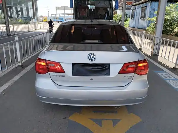 Volkswagen Jetta 2016