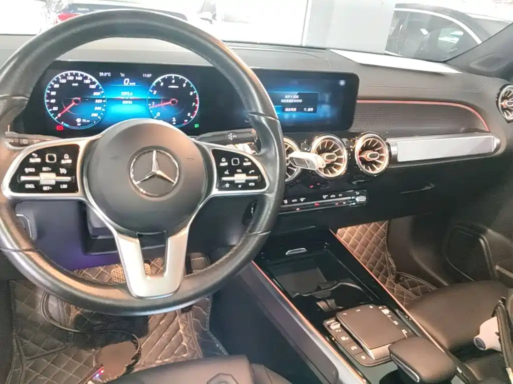 Mercedes-Benz GLB 2020 — фото 10