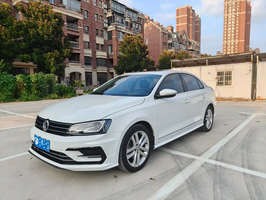 Volkswagen Sagitar 2018 — фото 1