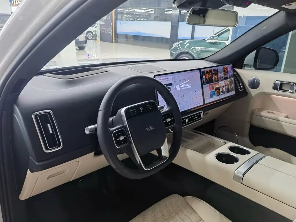 Li Auto Li L7 2024