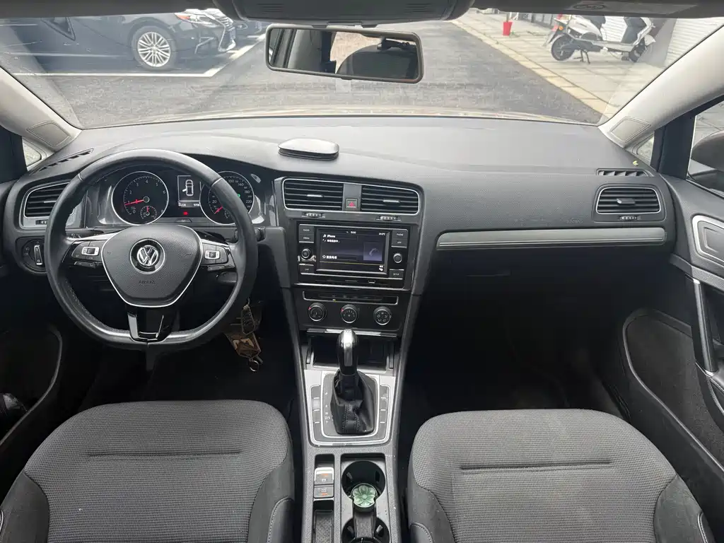 Volkswagen Golf 2018