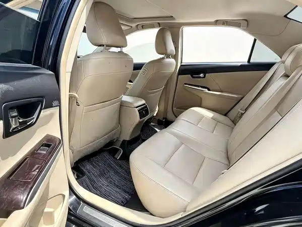 Toyota Camry 2016