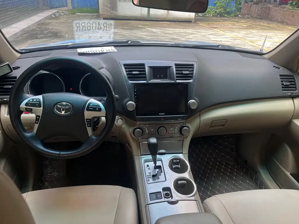 Toyota Highlander 2011
