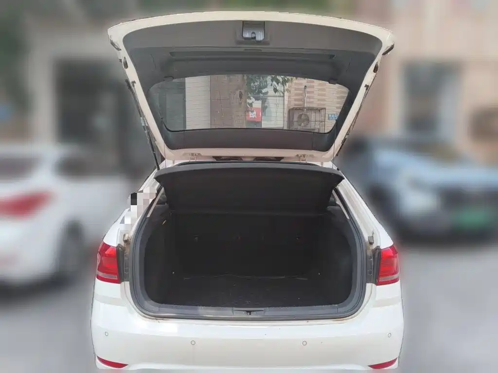 Volkswagen Gran Lavida 2015 — фото 10