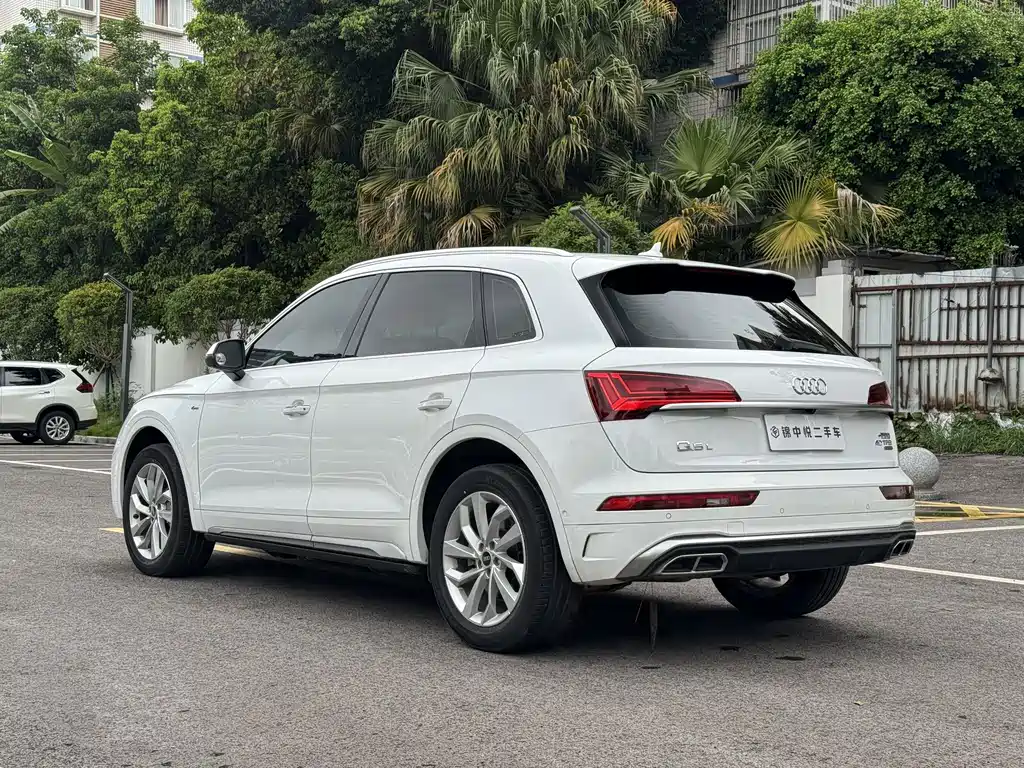 Audi Q5L 2022 — фото 4