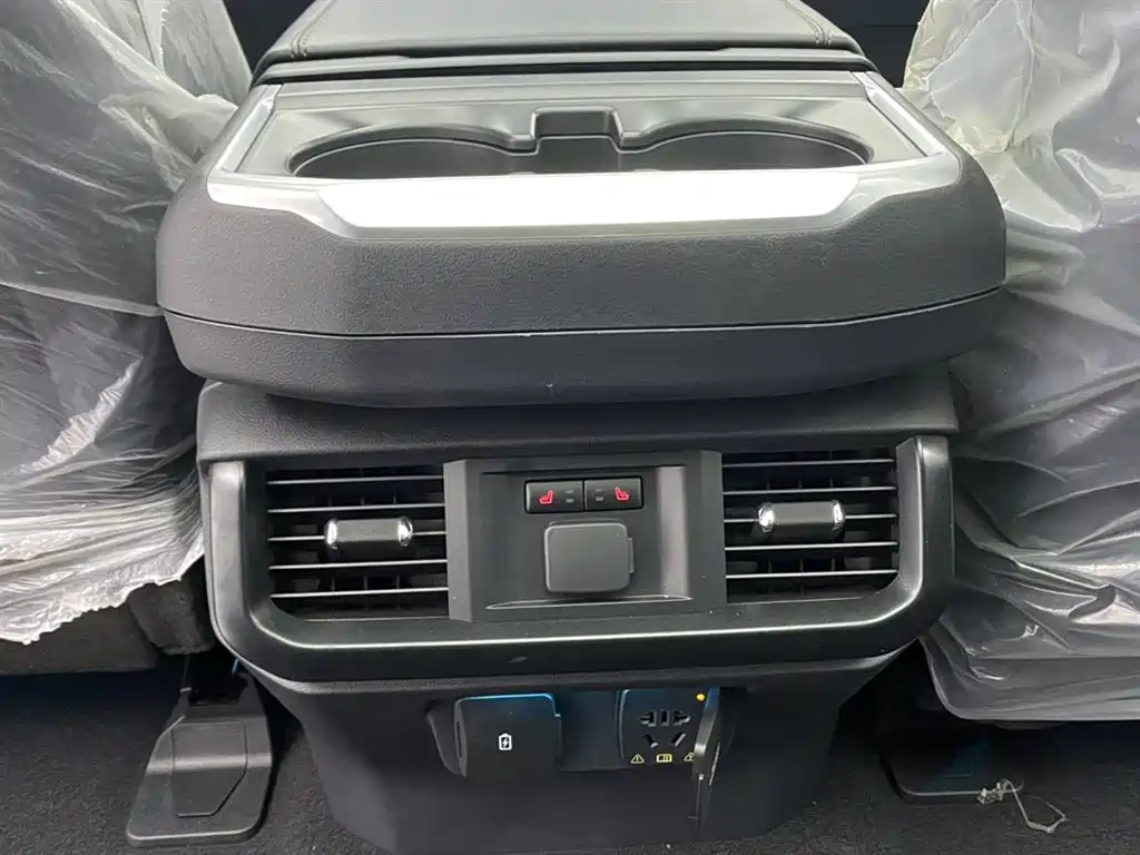 Ford F-150 Raptor — фото 21