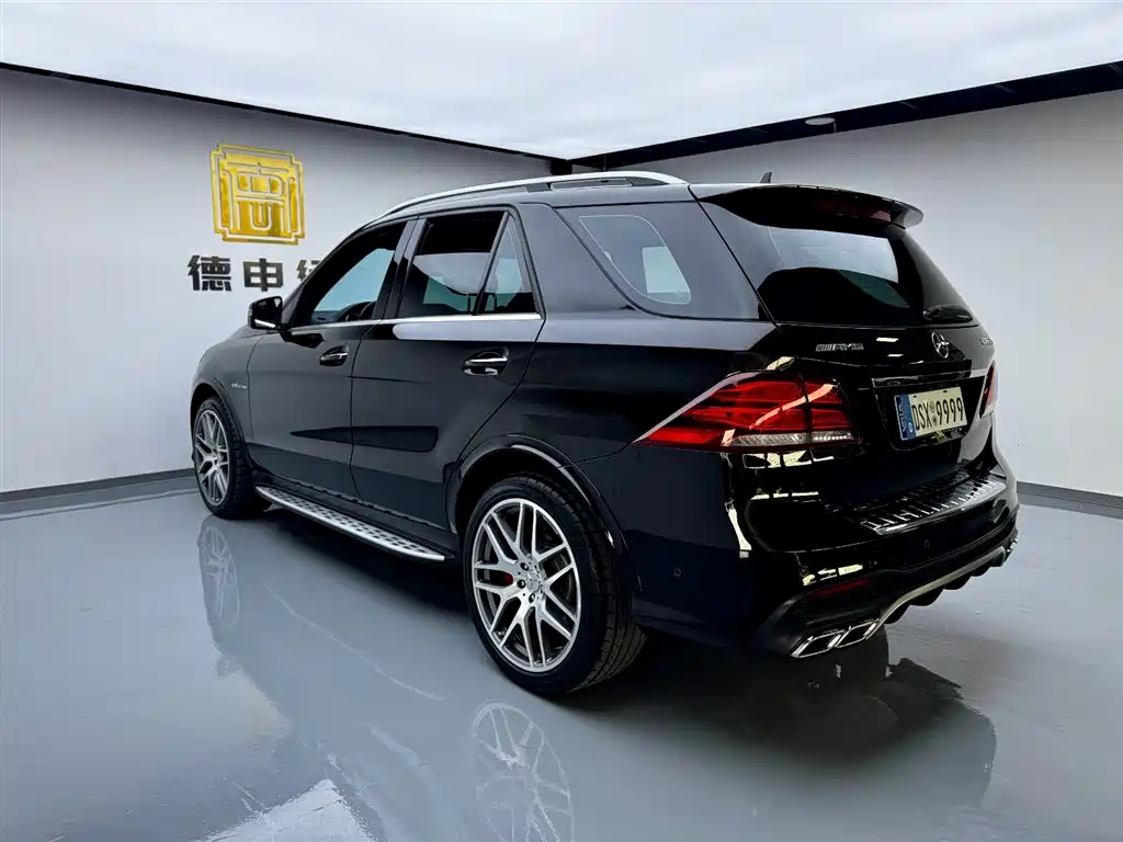 Mercedes-Benz GLE AMG 2020 — фото 4
