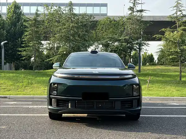 Li Auto L7 2024