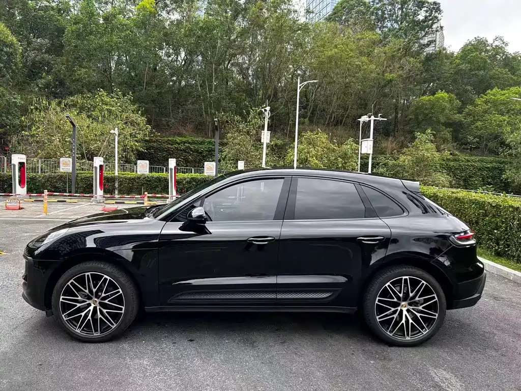 Porsche Macan 2024 — фото 3