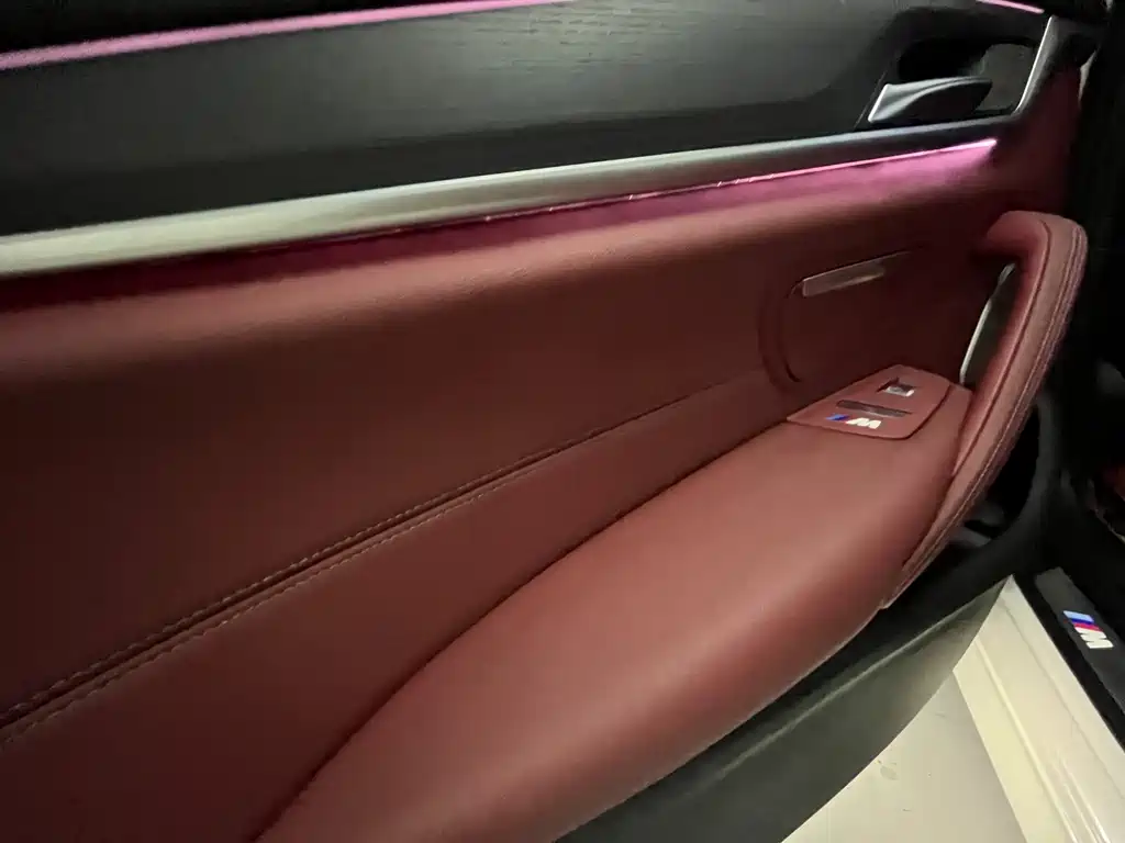BMW 5 Series 2020 — фото 17