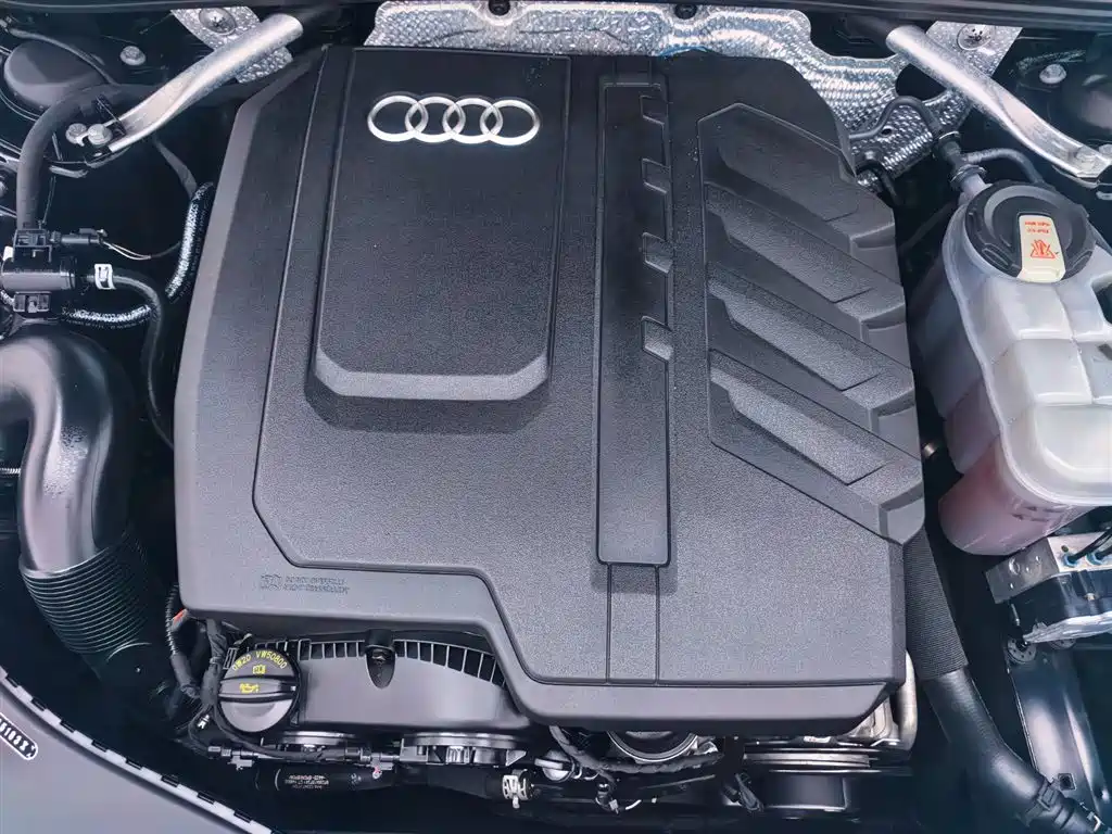 Audi A6L 2024 — фото 14